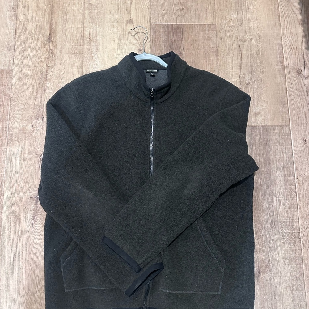 Men's Black Zip-Up Jacket